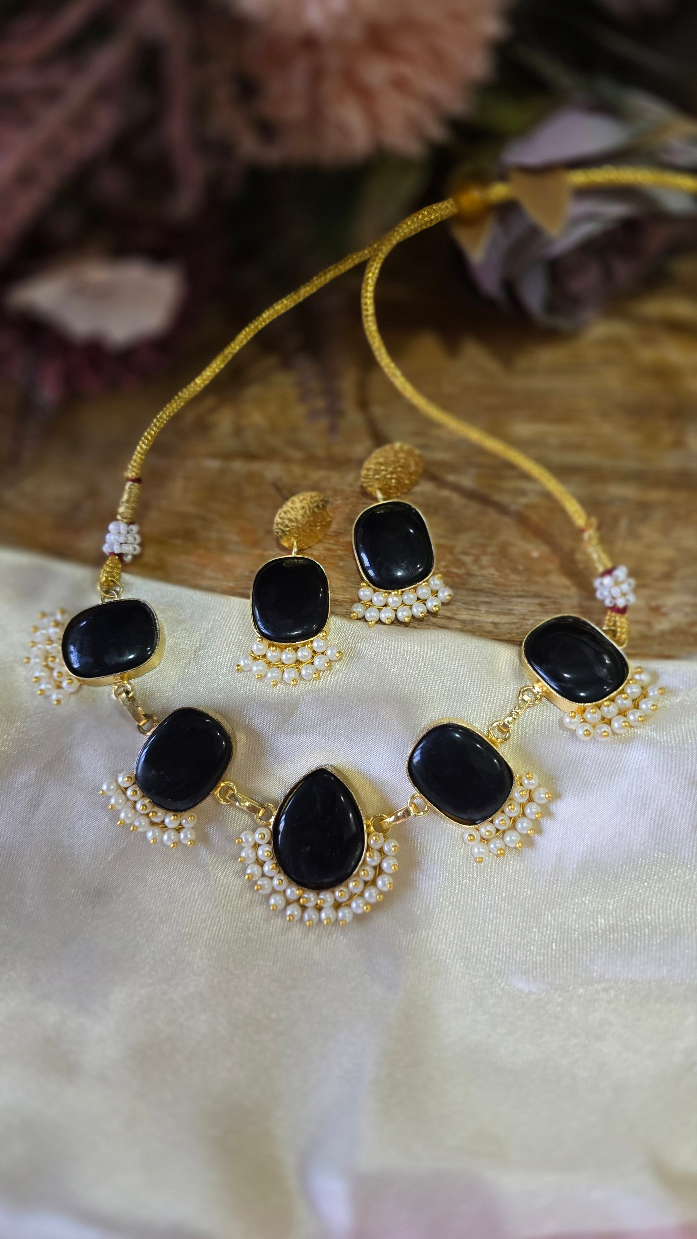 The Aura Necklace Set