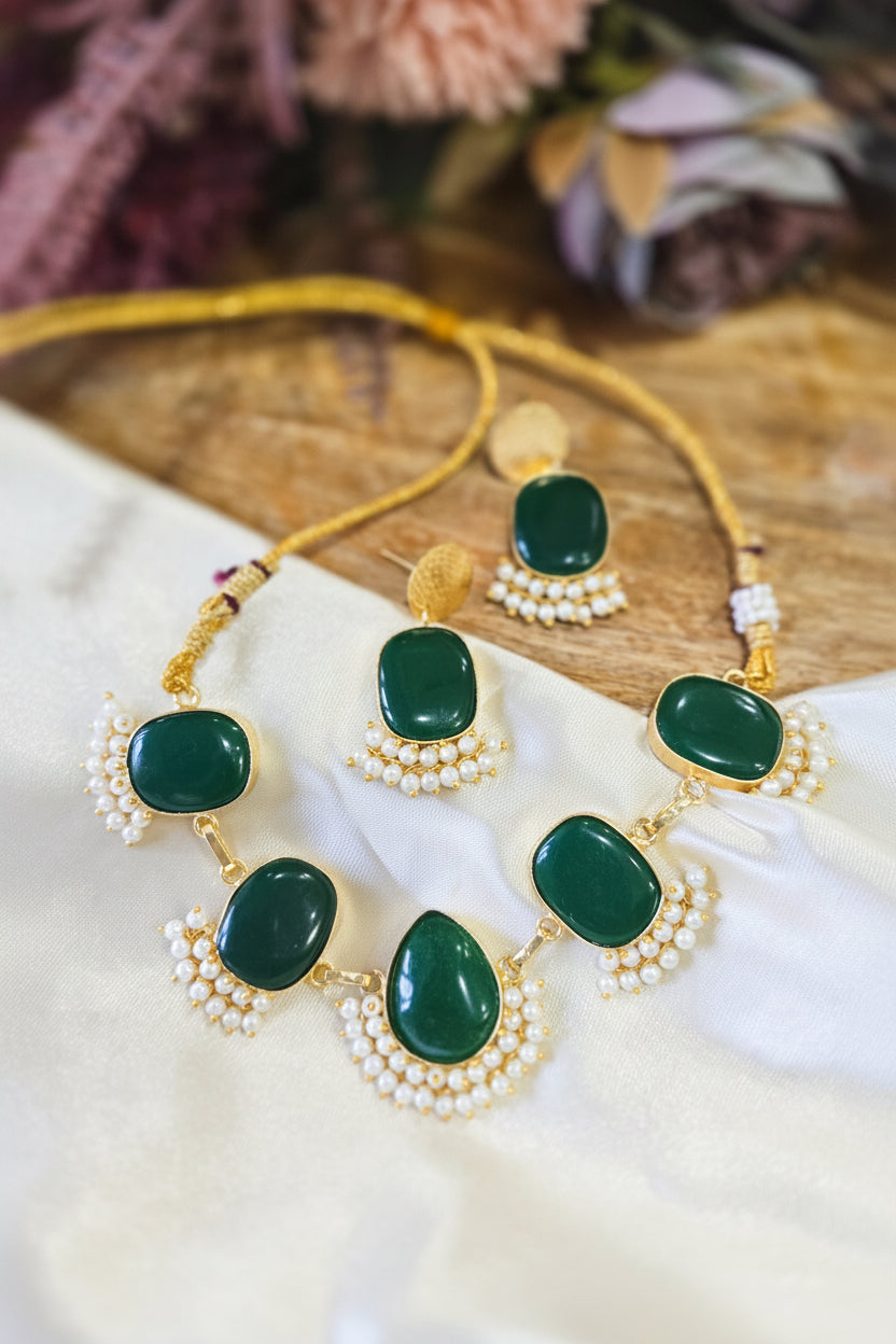 The Aura Necklace Set