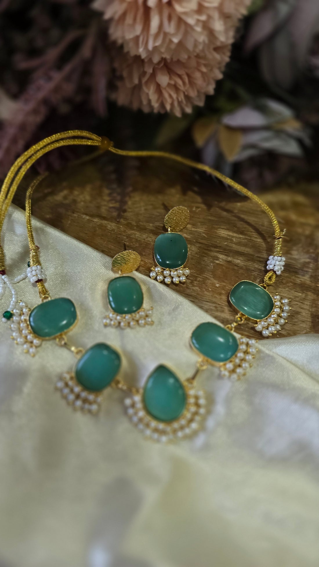 The Aura Necklace Set