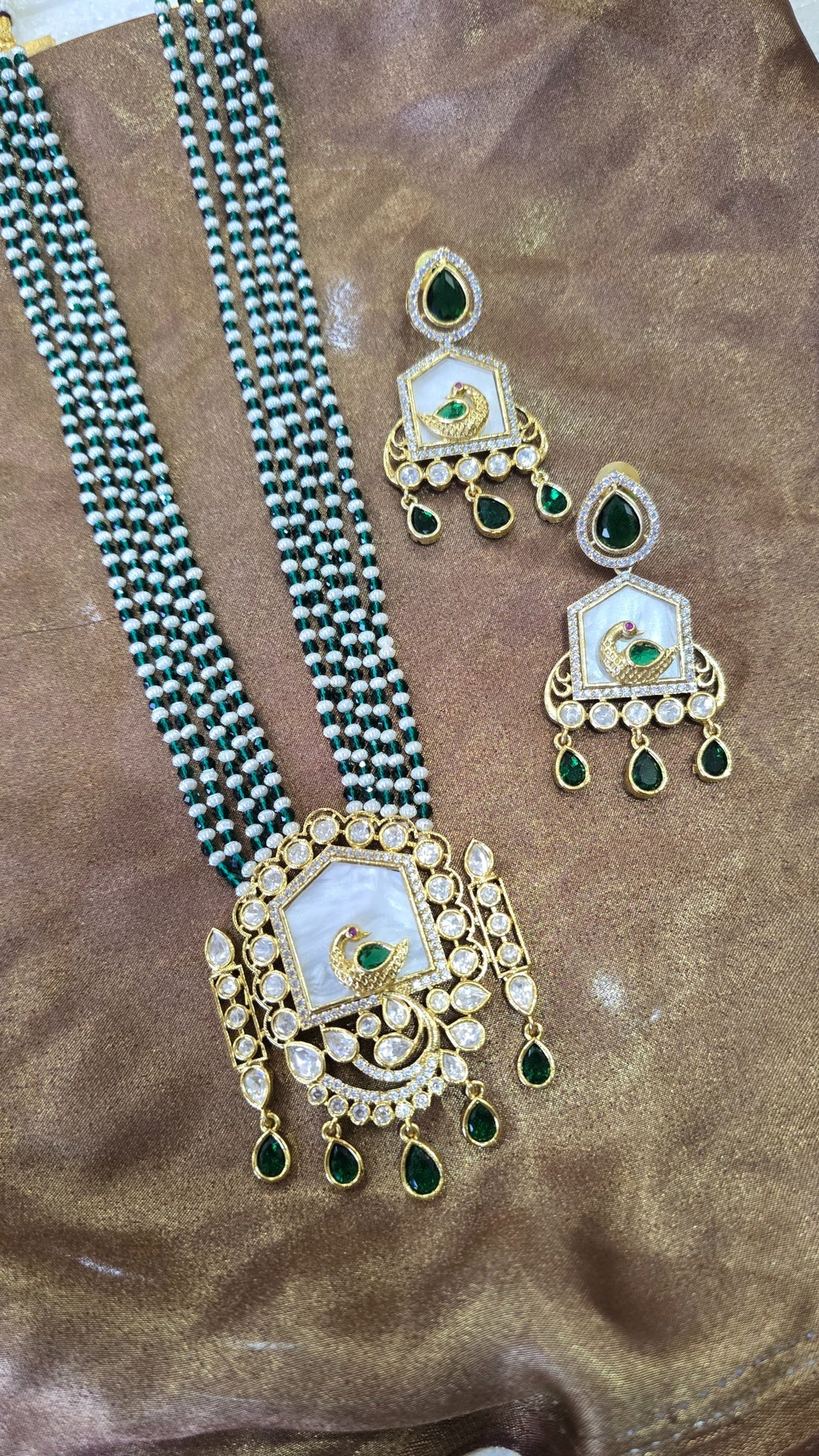 Peacock (Mayur) motif, Kundan/Polki