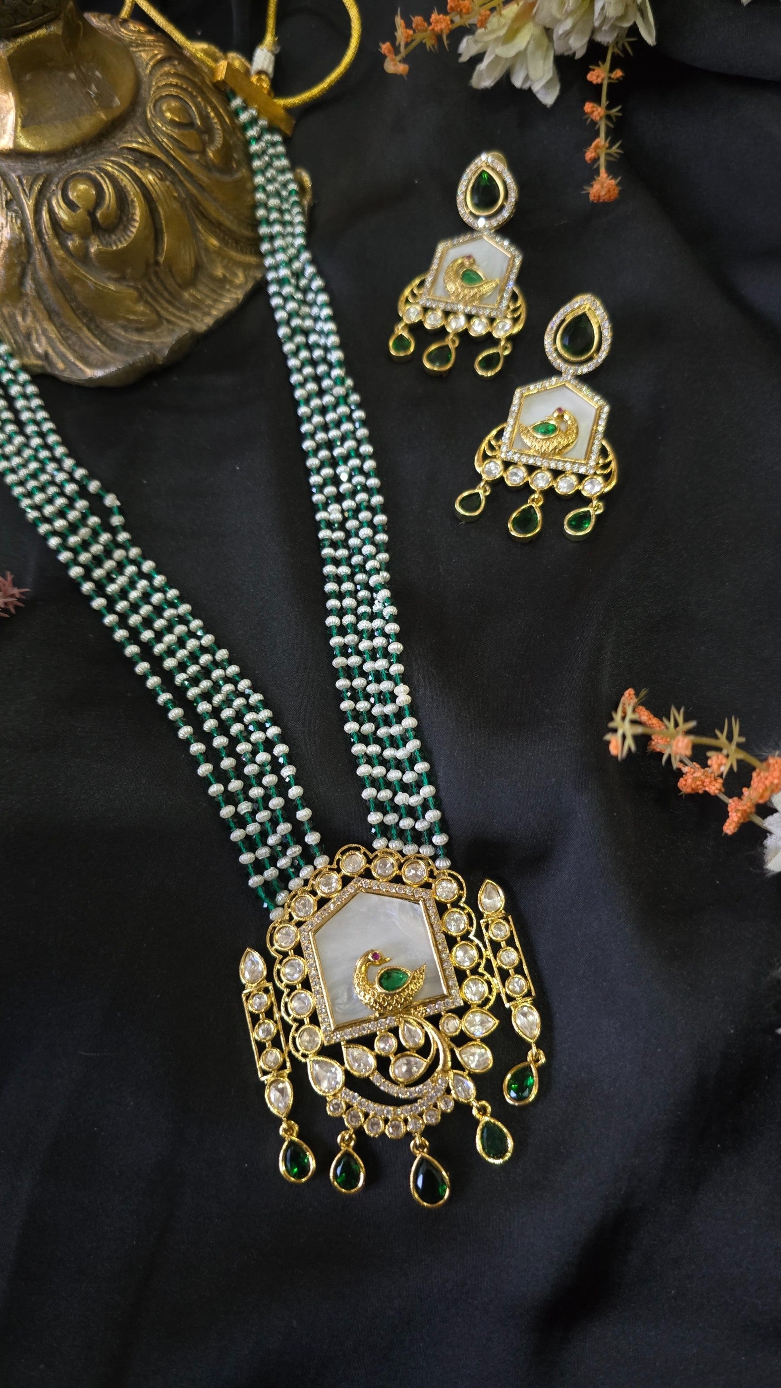 Peacock (Mayur) motif, Kundan/Polki