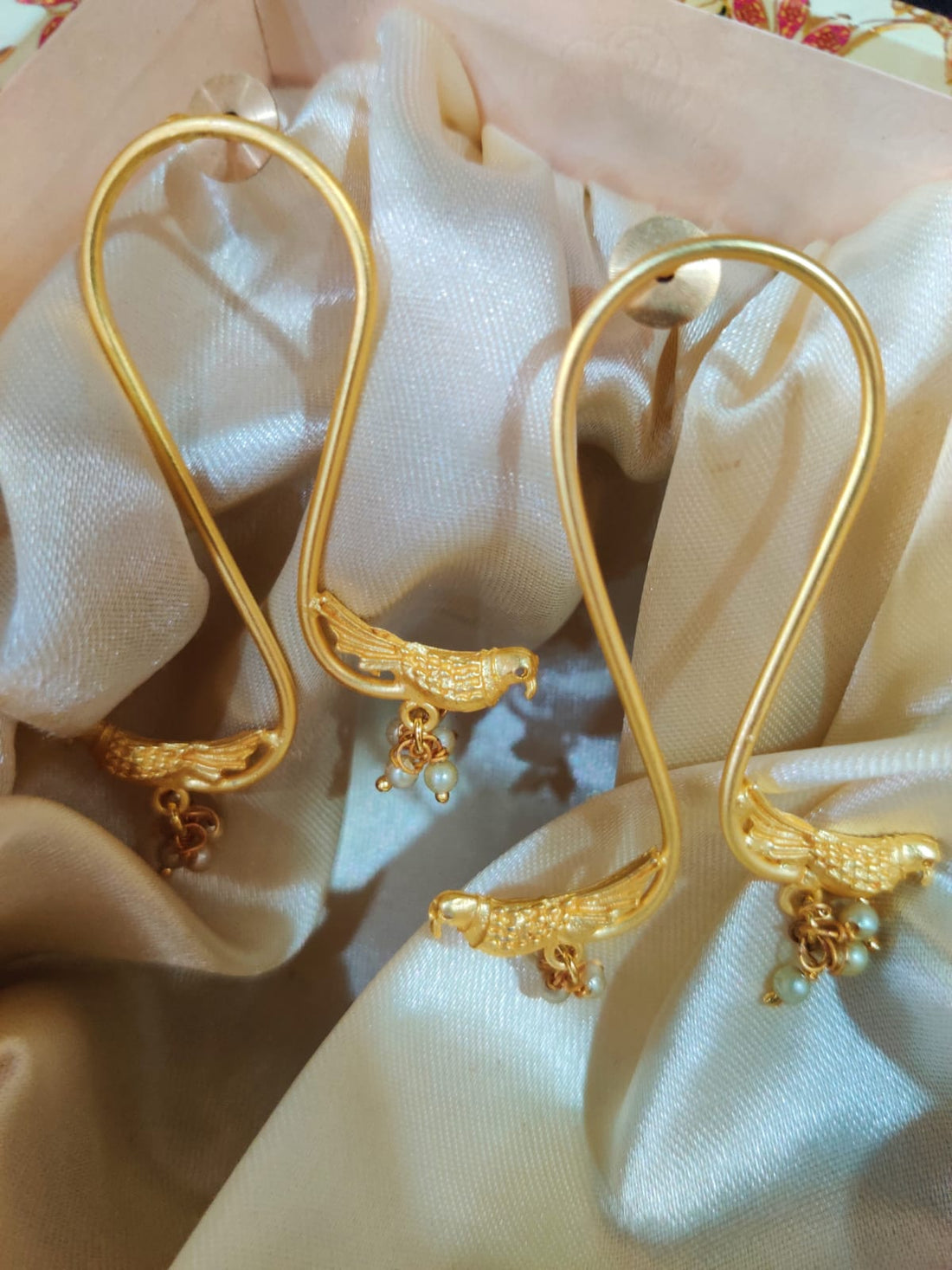 Gold-Plated Bird Motif Hoop Earrings with Pearl Droplets