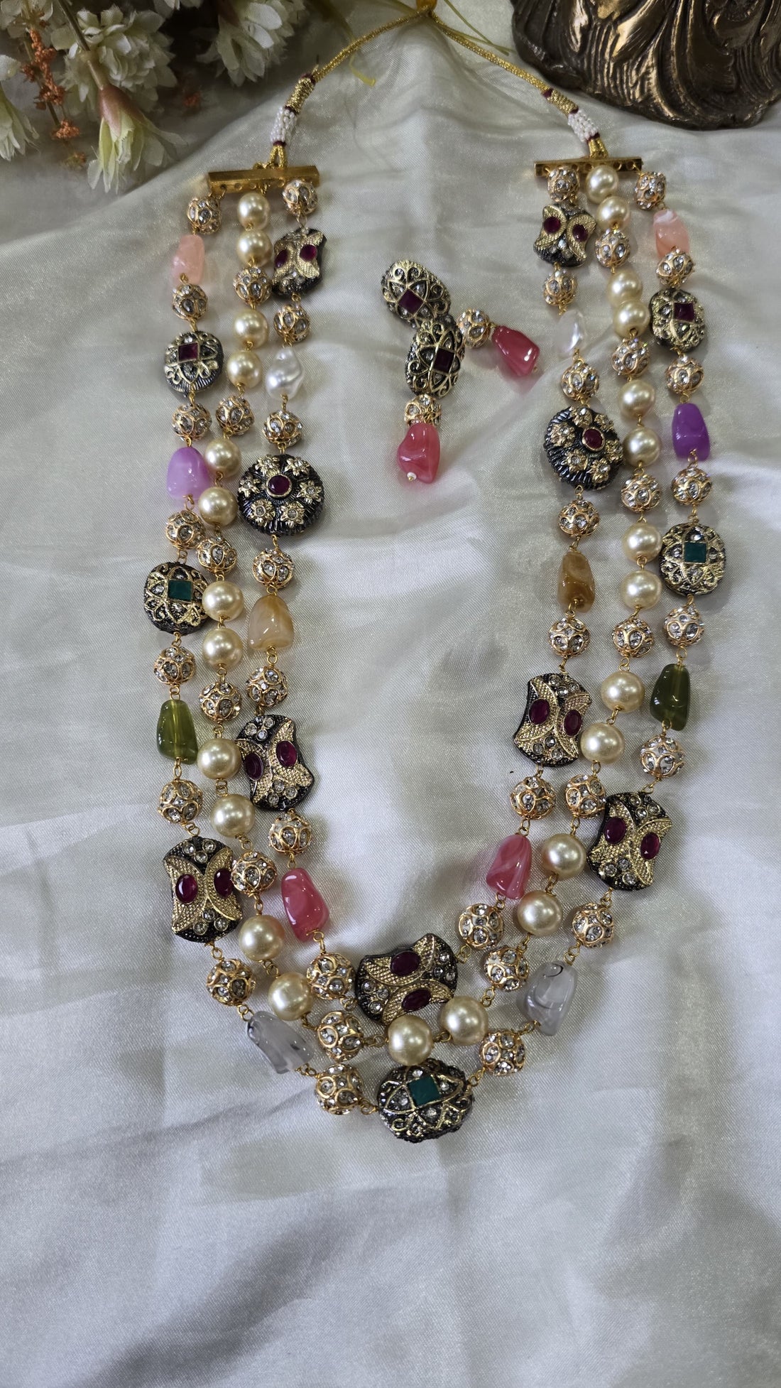 3 layer long stone neckpiece