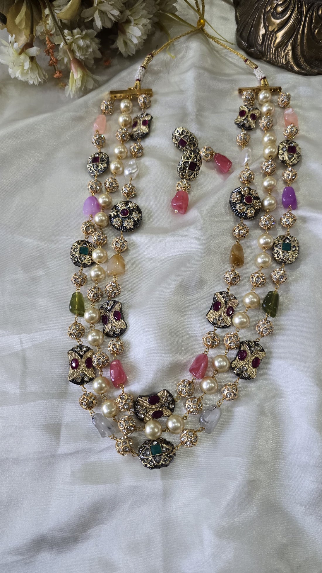 3 layer long stone neckpiece