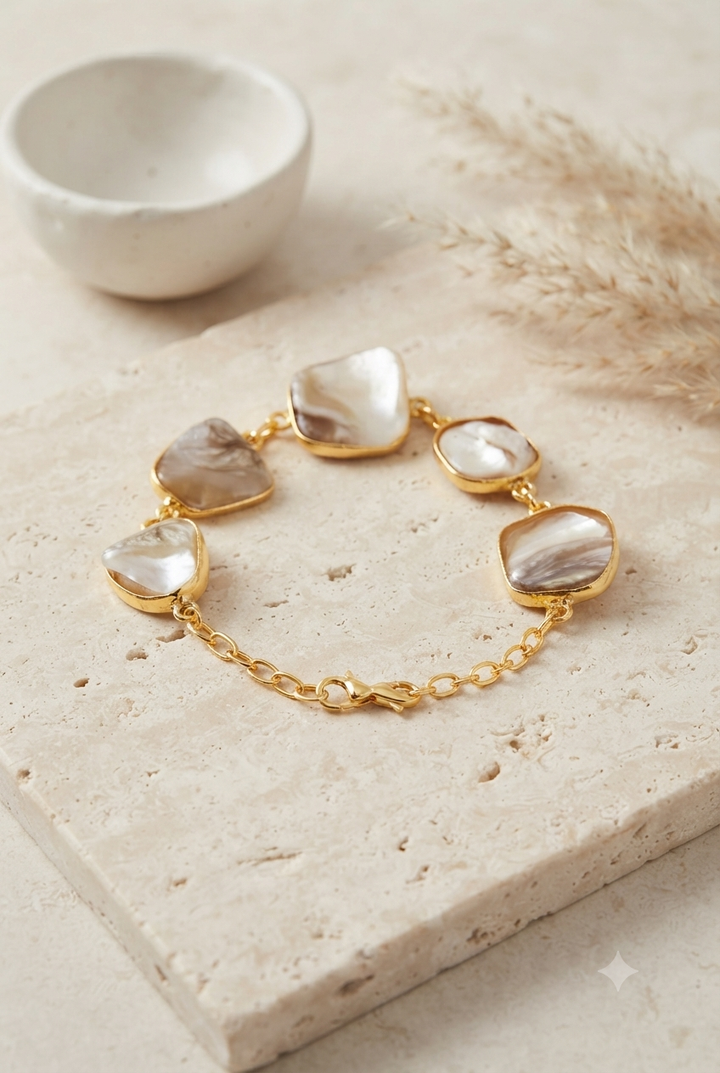MOP adjustable chain bracelet