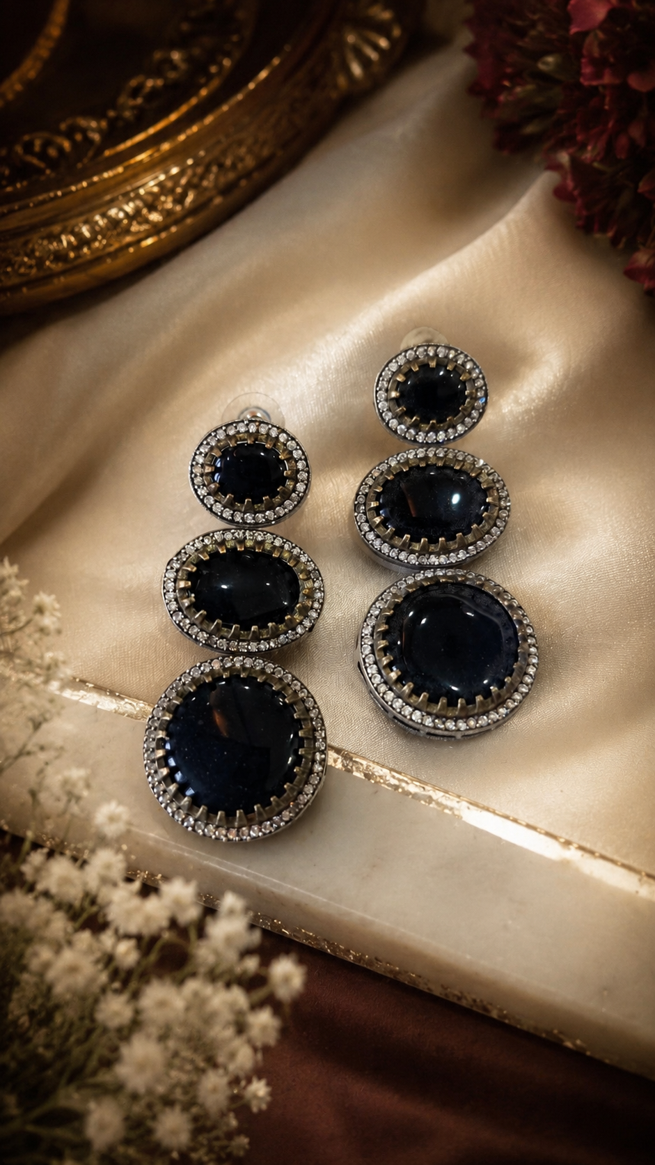 Vintage Noir Luxe Earrings