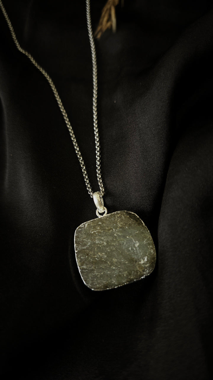 The Earth & Edge Pendant Necklace