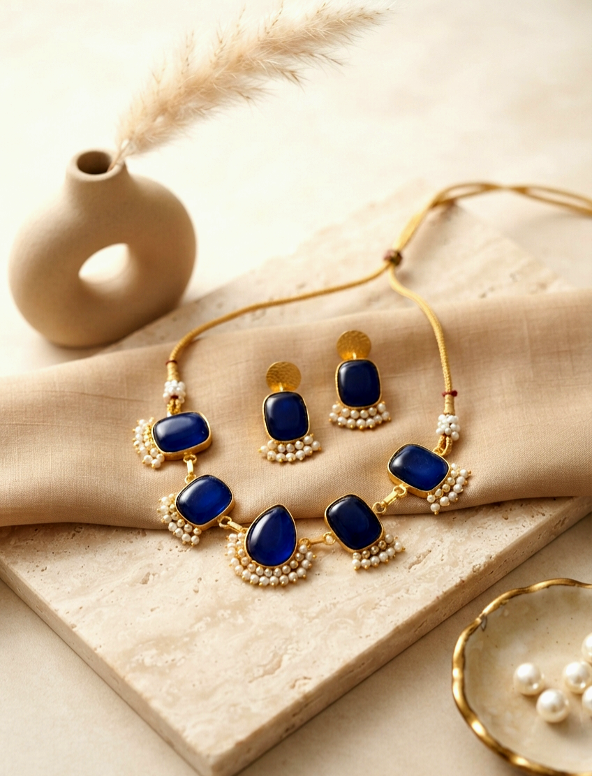 The Aura Necklace Set