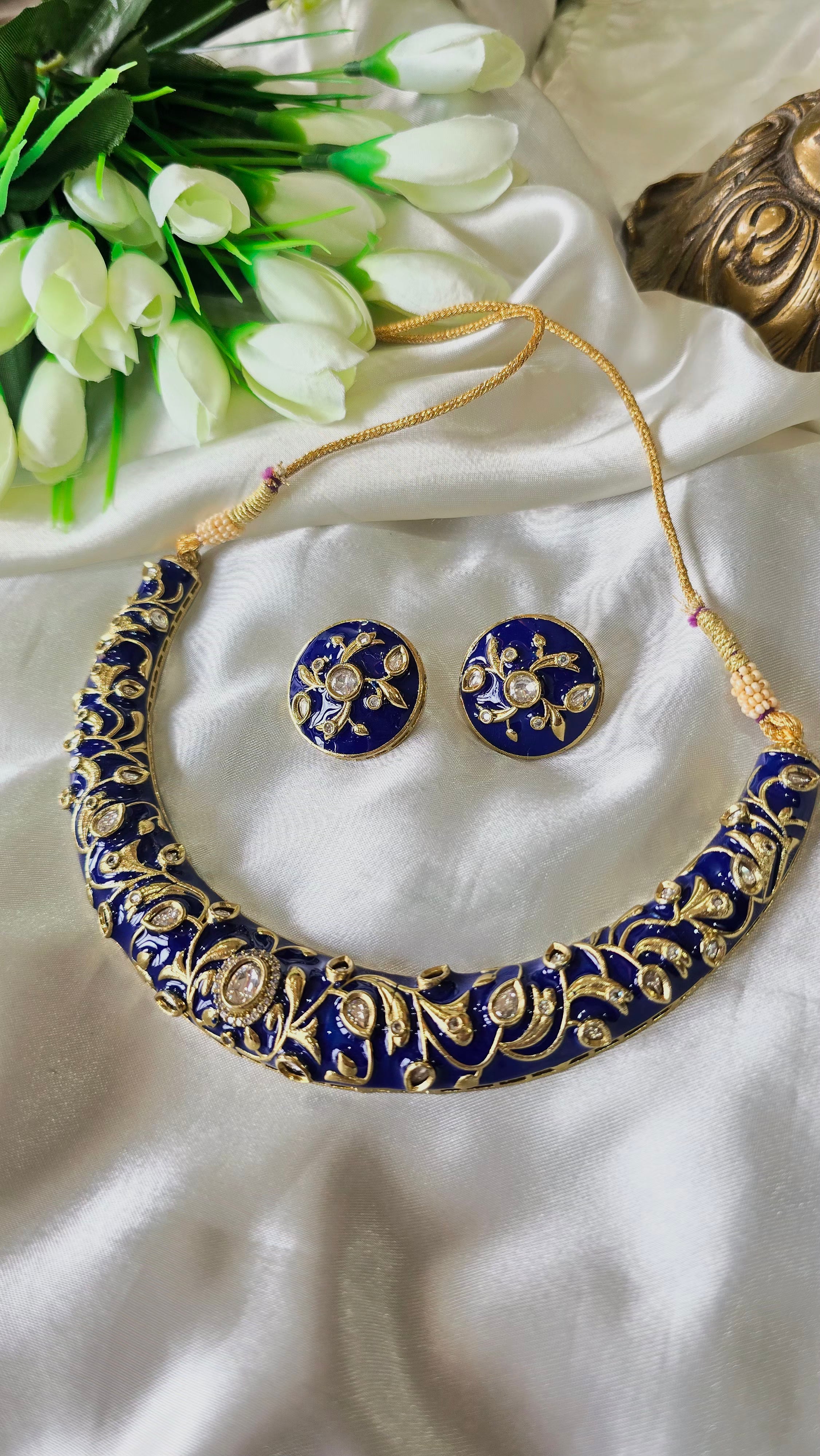 Meenakari Hasli Necklace Set with Matching Studs