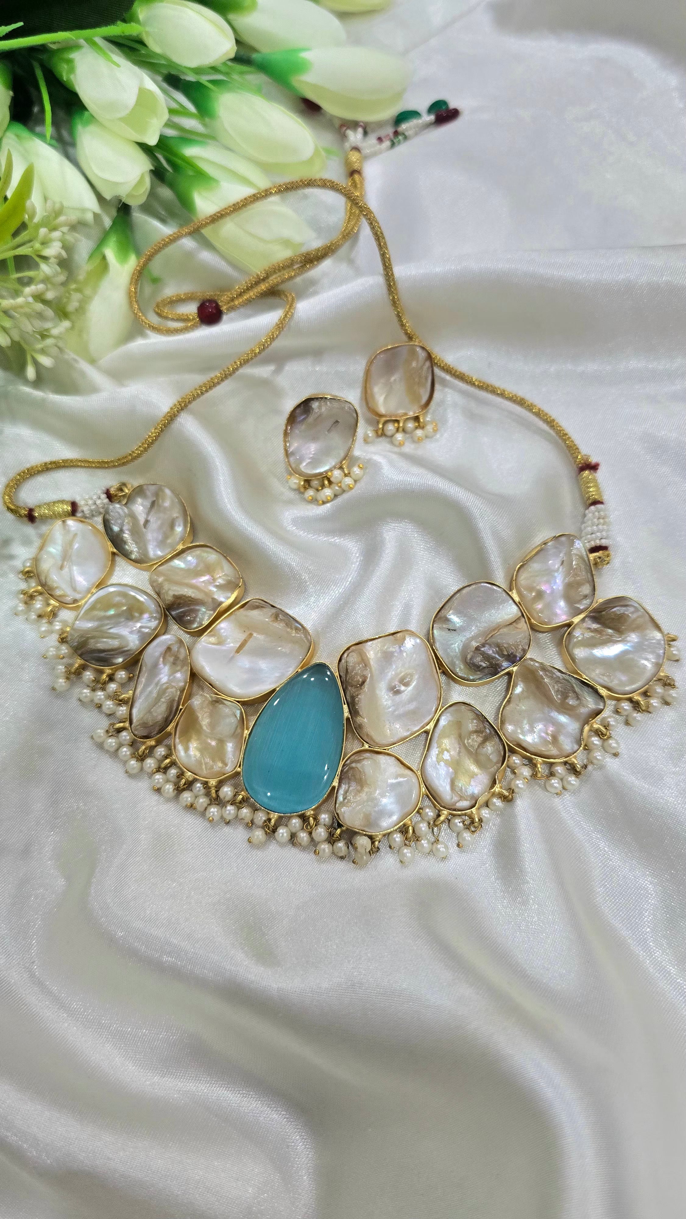 MOP Statement Pearl Choker Set