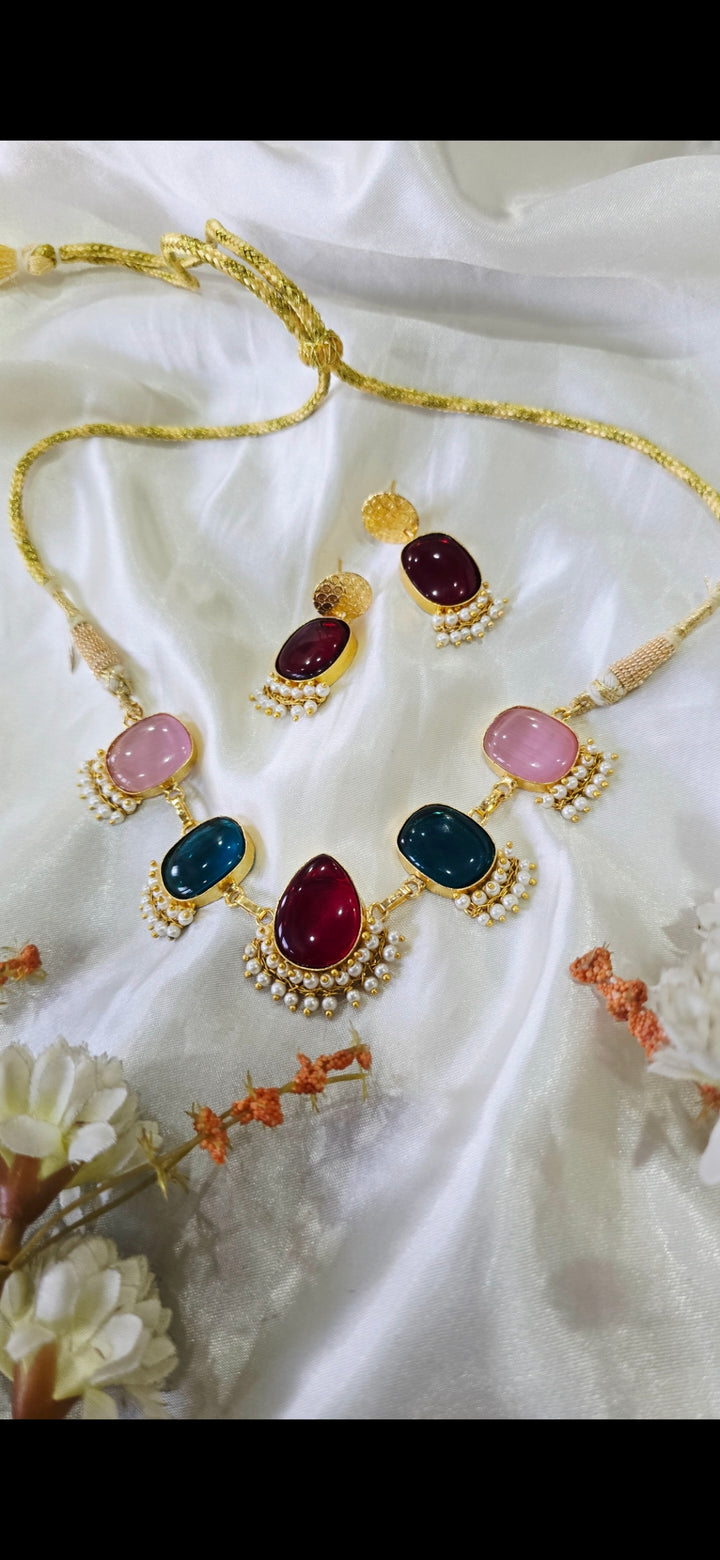 The Aura Necklace Set